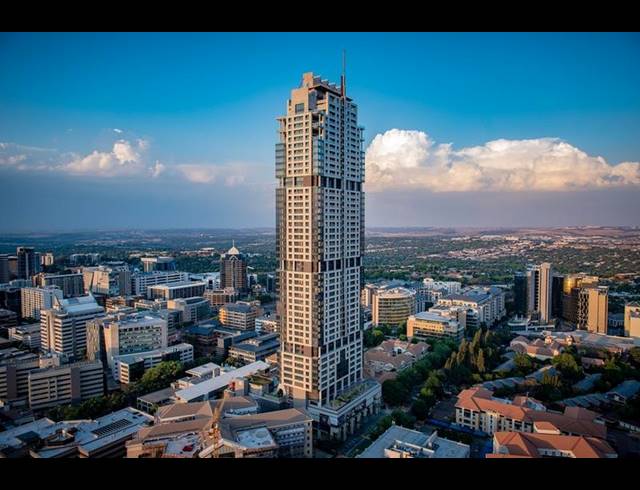 4 BEDROOM APARTMENT FOR SALE IN SANDTON CENTRAL